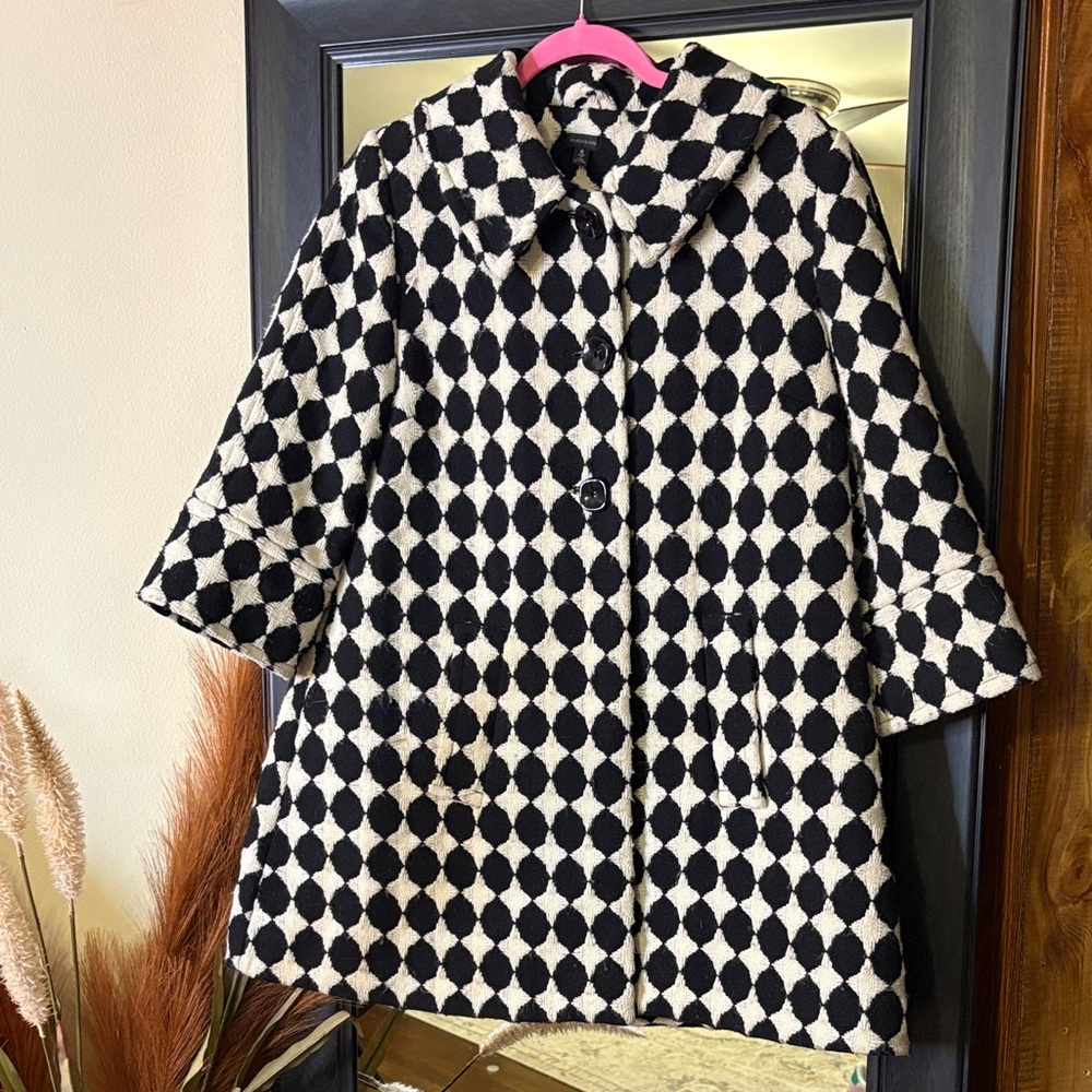 Madison Black and White Patterned Cape Coat